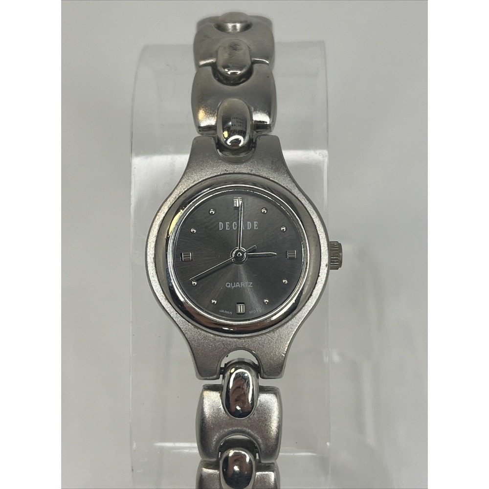 Decade Women's Quartz Watch Silver‎ 6.5" Band 22mm Case- New Battery